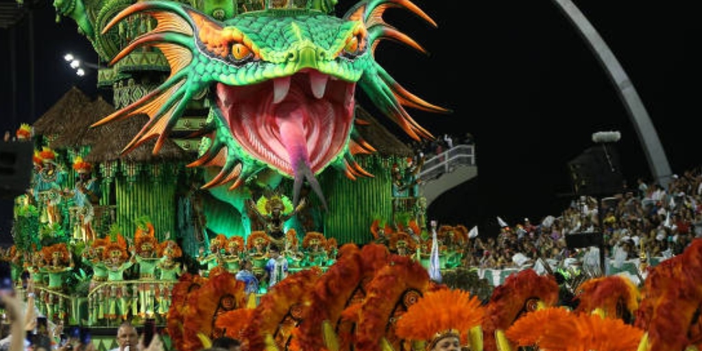 A Mancha Verde se consagrou como a grande campeã do Carnaval paulista