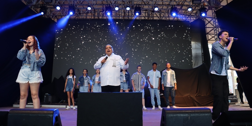 Padre Omar e Grupo Dó Ré Mi serão destaques da programação em Teresópolis