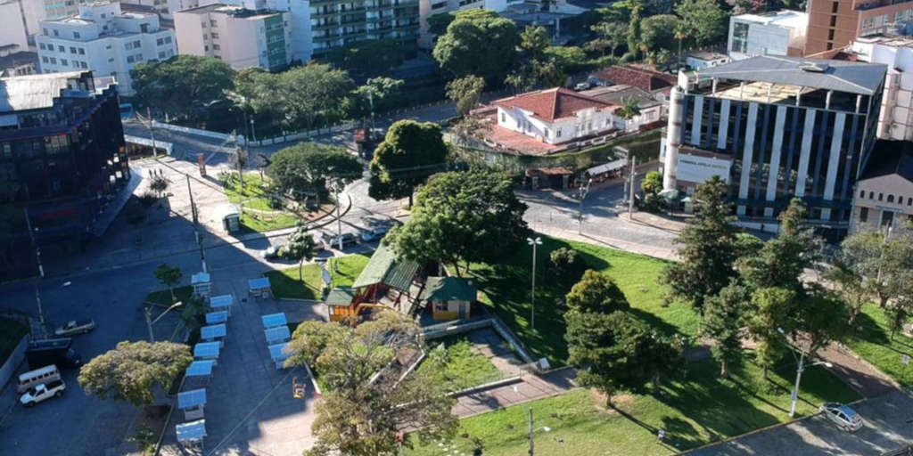 Praça do Suspiro, em Friburgo, é revitalizada com a ajuda da sociedade e terá inauguração nesta terça