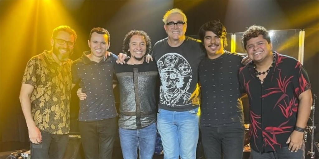 Cantor 'Riccely' apresenta o show Abrigo no Sesc Teresópolis