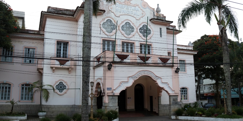 Prefeitura de Teresópolis segue fechada até esta quarta após casos de Covid-19