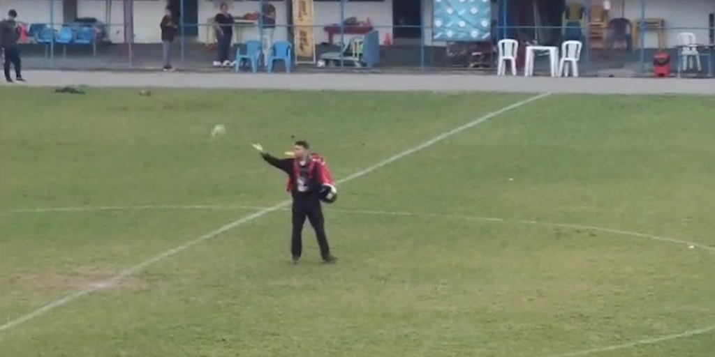 VÍDEO: Para espantar má fase na Série A2, torcedor do Frizão apela e joga sal grosso no Eduardo Guinle