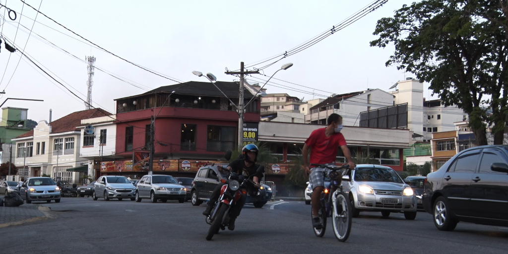 Cidades e pessoas: Como pensar a mobilidade urbana e o desenvolvimento sustentável de Nova Friburgo?