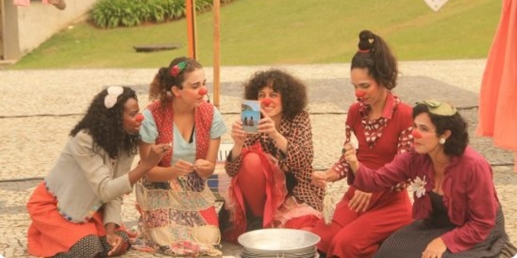 O espetáculo “Mães Palhaças” promete uma tarde de humor no Sesc Nova Friburgo neste sábado, 20