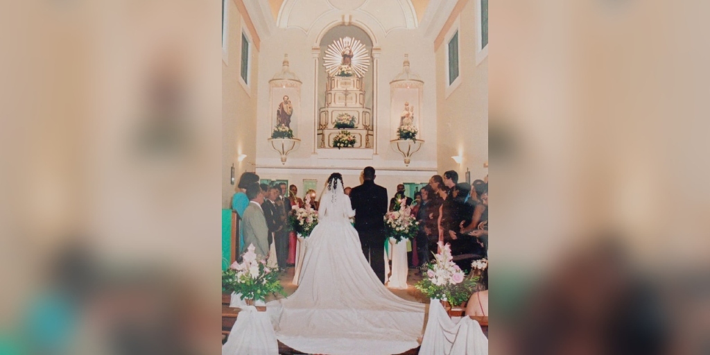 O casamento dos sonhos de Jocilene e Igor foi celebrado na Capela de Santo Antônio