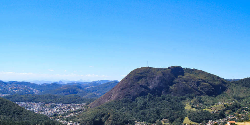 Sol! Quem está na serra se queima mais do que quem está na praia?