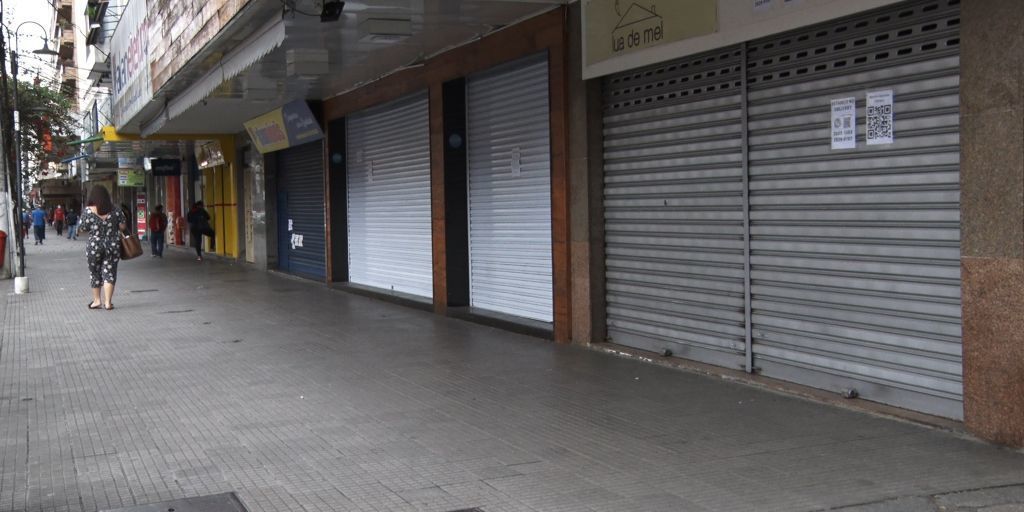 Nova Friburgo amplia quarentena e torna obrigatório o uso de máscaras nas ruas