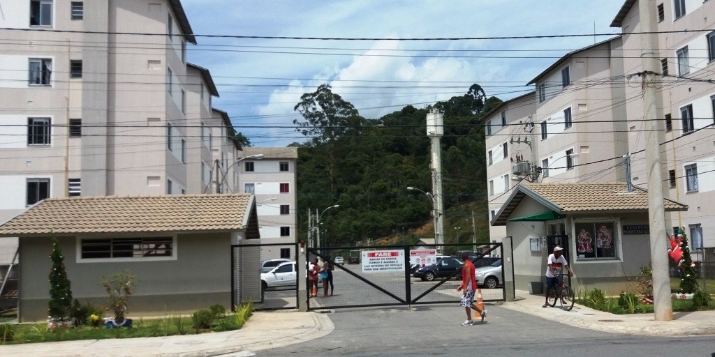 Governo estadual anuncia construção de 500 unidades habitacionais em Teresópolis