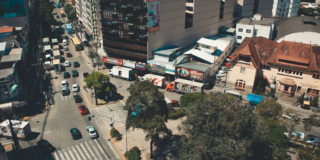 Ruas de Nova Friburgo têm trânsito interditado devido a obras