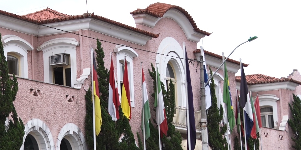 Veja o que muda com o novo decreto da bandeira roxa em Nova Friburgo
