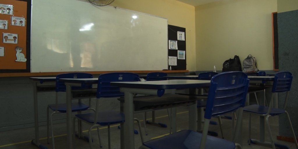 Impasse na Educação: estado anuncia reposição aulas, mas sindicato é contrário às datas