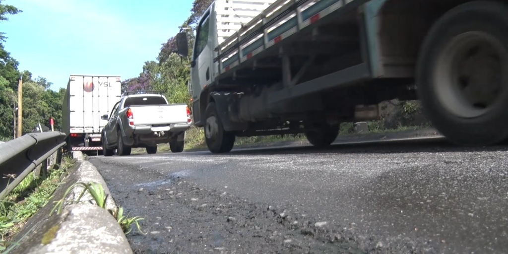 Motoristas devem ficar atentos na rodovia BR-277