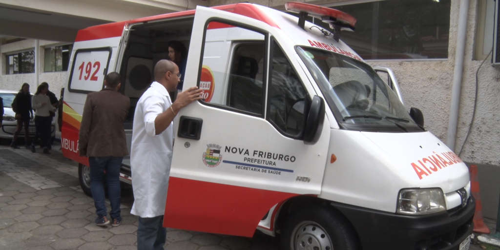Em Nova Friburgo, nova ambulância chega a Lumiar e São Pedro da Serra, mas atendimento não