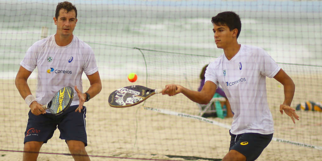 Uma mistura de esportes que virou febre no litoral brasileiro: conheça o Beach Tennis