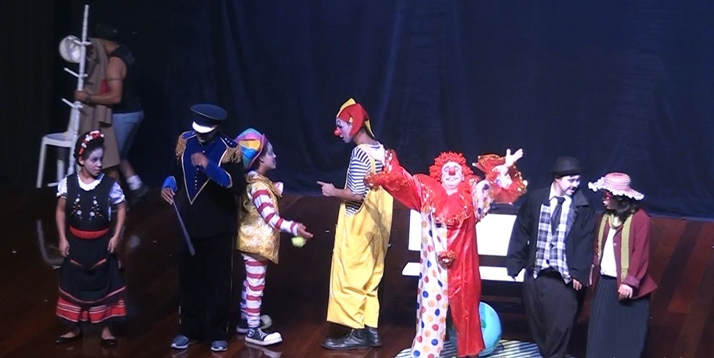 Friburgo: grupo de teatro da Apae conquista 1º lugar em festival estadual