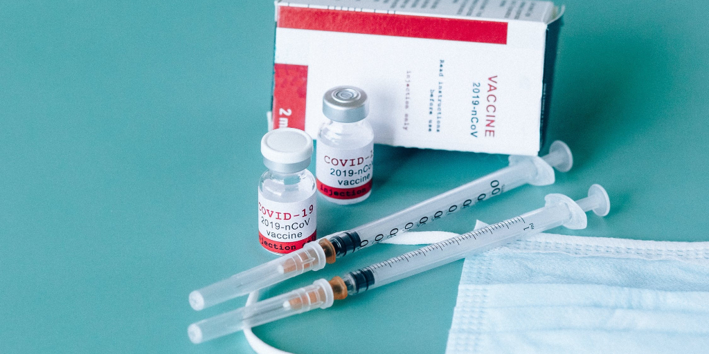 Secretaria de Estado de Saúde compra agulhas e seringas para vacinação da Covid-19