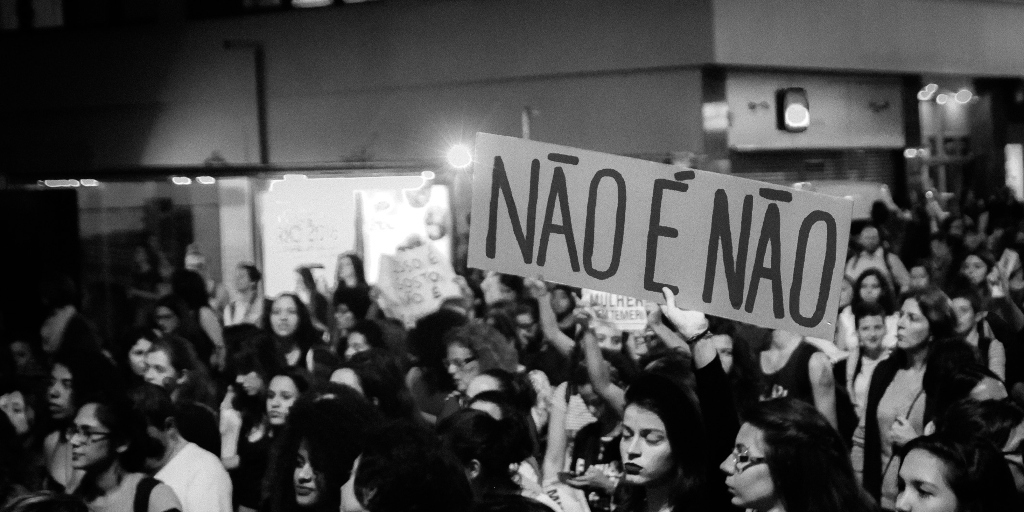 Anuário de Segurança Pública aponta que uma mulher é estuprada a cada oito minutos no Brasil
