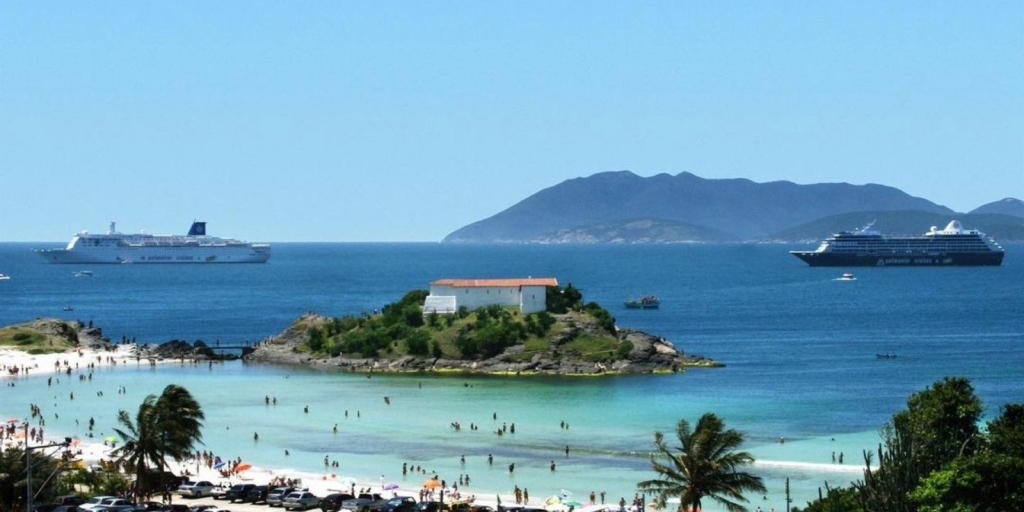 Transatlântico que desembarcaria em Cabo Frio nesta quarta muda rota devido ao mau tempo