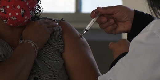 Confira o balanço da vacinação contra Covid-19 nas regiões Serrana e dos Lagos do RJ