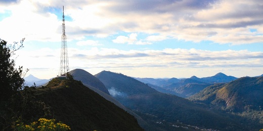 Frente fria volta à Região Serrana e derruba temperaturas a partir desta terça