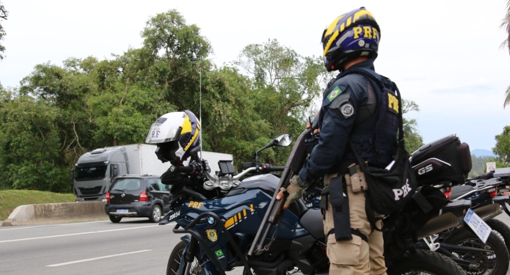 Policiamento ostensivo nas rodovias