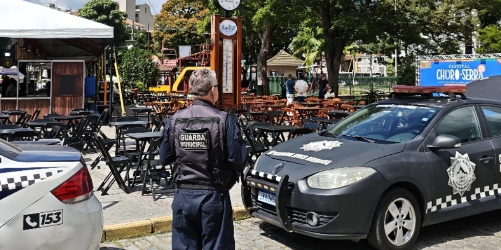 Prefeitura de Nova Friburgo inicia processo para Guarda Municipal usar instrumentos de menor potencial ofensivo