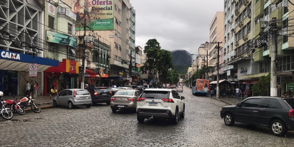 Trânsito de Nova Friburgo tem alterações; obras recomeçam nesta segunda-feira