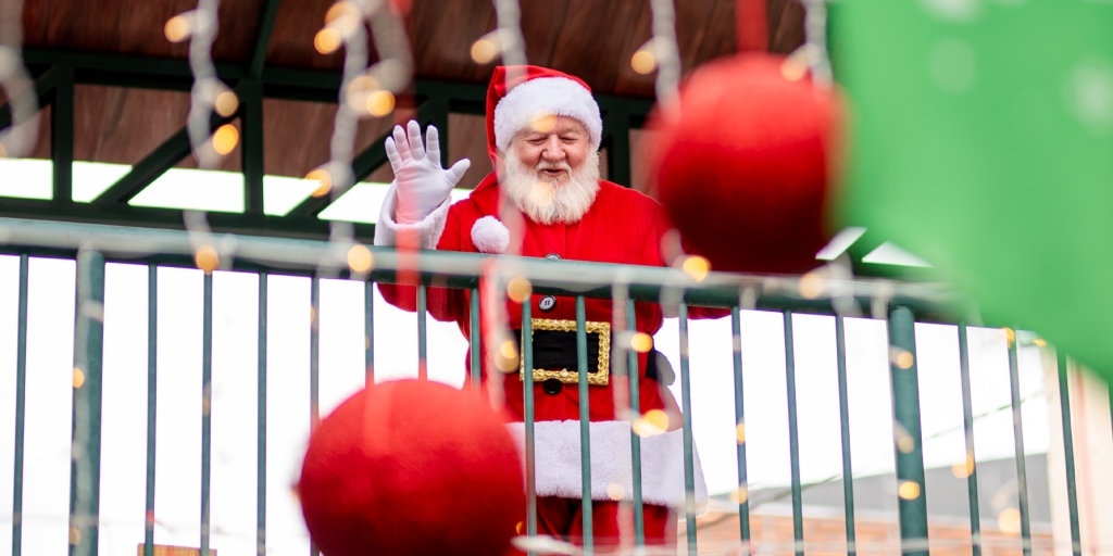 A chegada do Papai Noel é um dos destaques da programação do Natal da Arp