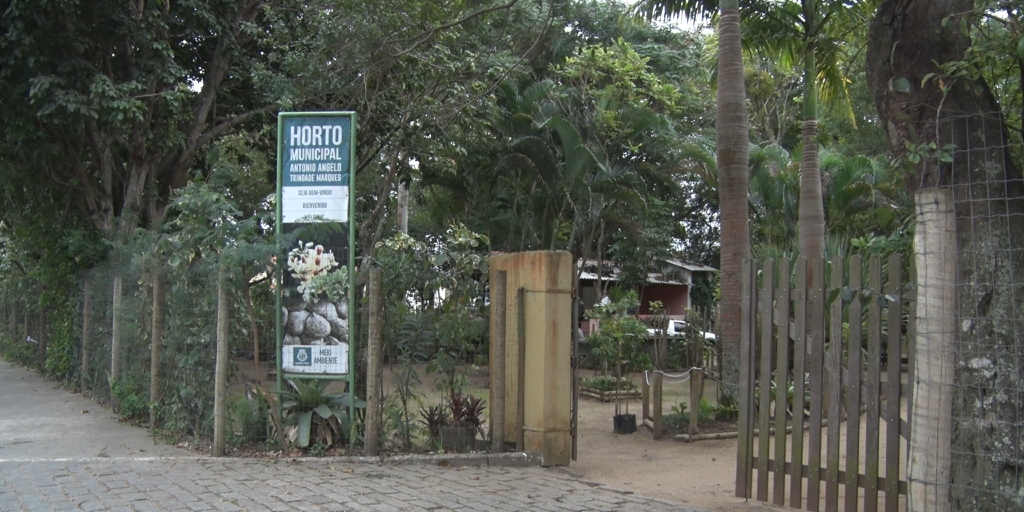 Ecoponto fica localizado no Horto do bairro Portinho