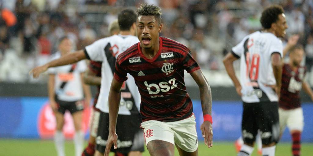 Flamengo vence o Vasco no primeiro jogo e abre vantagem na decisão do Carioca