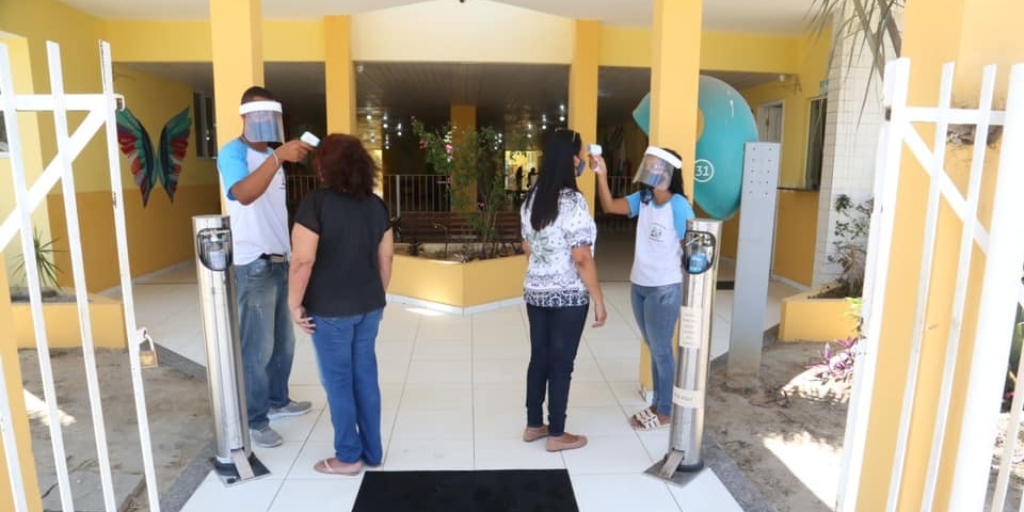 Todos os profissionais da educação da rede municipal devem retornar ao trabalho de forma presencial 