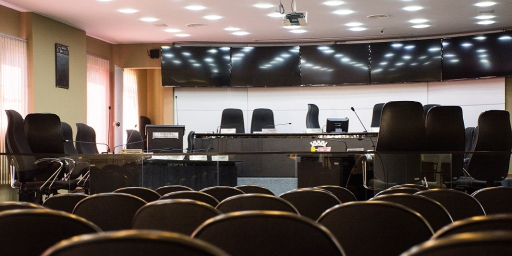 Friburgo: projeto de lei prevê subteto para salários dos servidores da Câmara de Vereadores
