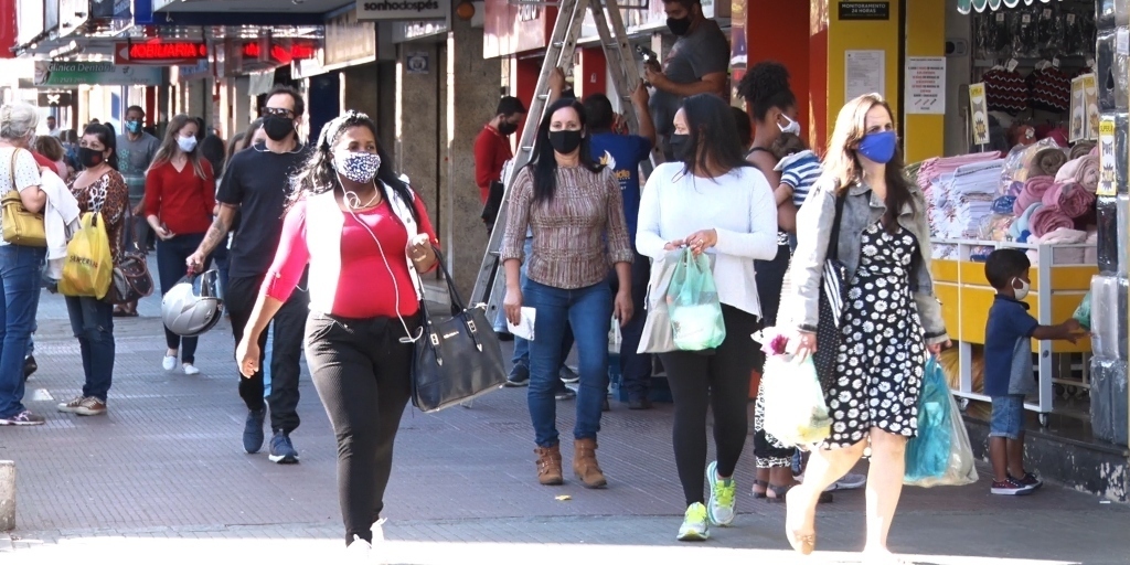 Comércio em Friburgo vai funcionar com horário estendido na semana do Dia das Mães