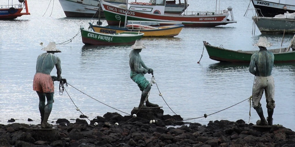 Cidades da Região dos Lagos comemoram "Dia do Pescador" através da arte