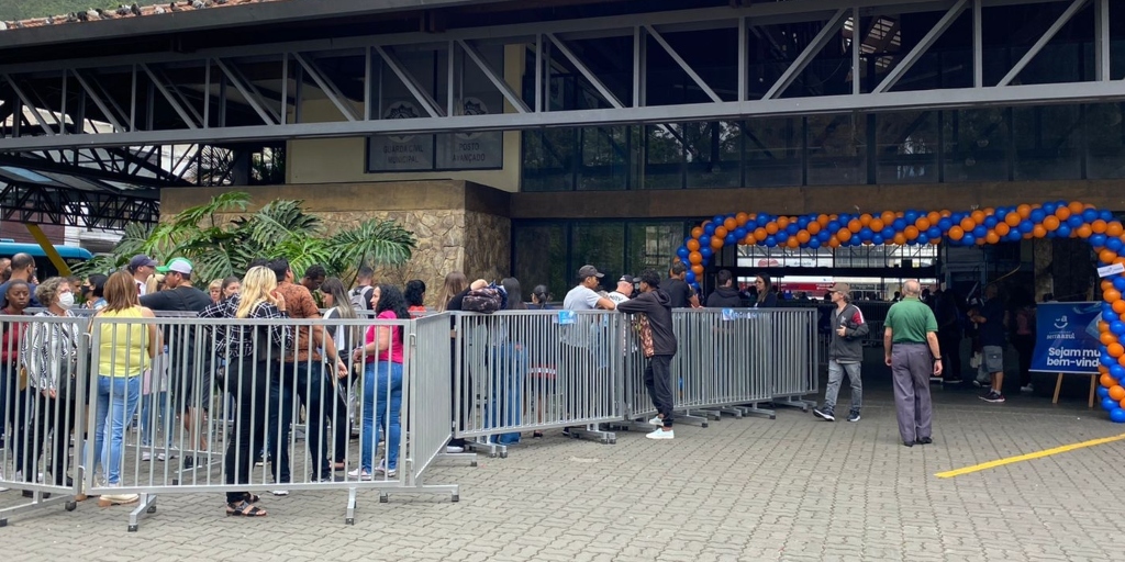 Mutirão de empregos para novo supermercado em Friburgo tem mais de 300 oportunidades