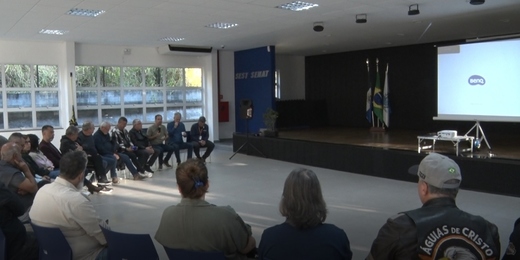 Comissão de Segurança no Trânsito de Friburgo se reúne com entidades para discutir ações de prevenção de acidentes