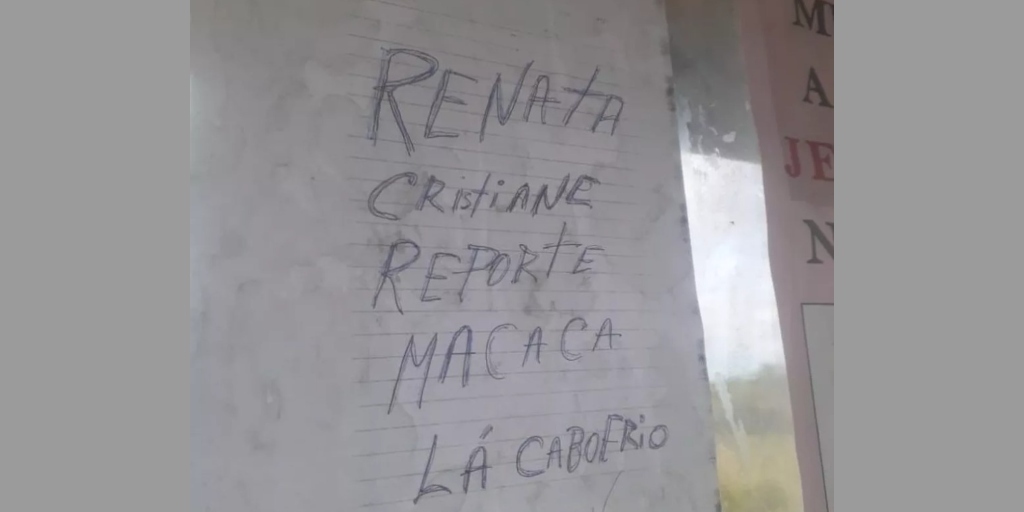Bilhete racista foi deixado em pontos de ônibus de São Pedro da Aldeia