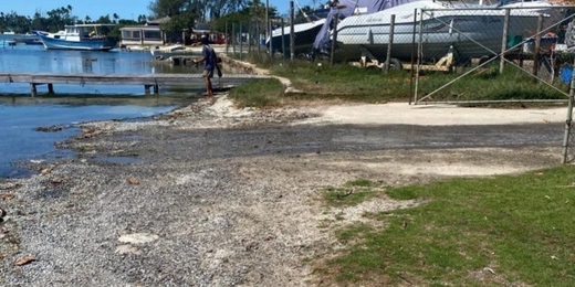 Inea, Polícia Ambiental e prefeituras realizam operação para combater despejo de esgoto na Lagoa de Araruama
