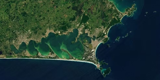 Nasa posta imagem de Cabo Frio tirada do espaço e internautas se divertem nos comentários