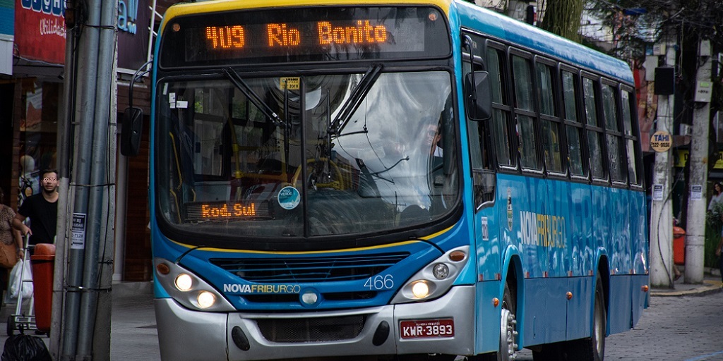 Por que Nova Friburgo quer zerar a cobrança de ISS da empresa de ônibus?