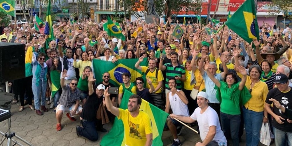 Nova Friburgo e Teresópolis têm manifestações a favor do governo Bolsonaro