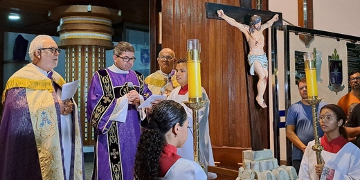 Católicos de Araruama, Arraial do Cabo, Búzios e Cabo Frio celebram a Semana Santa