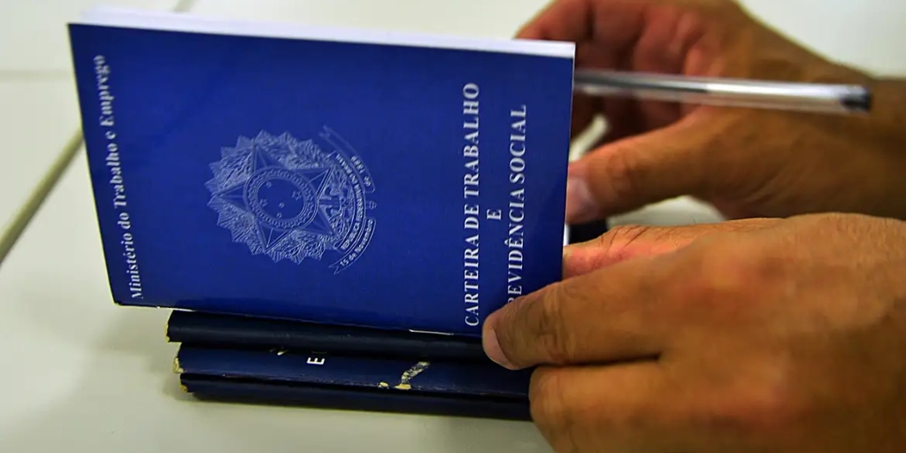 Na Região Serrana do Rio, Nova Friburgo e Teresópolis somam mais de 700 vagas de emprego