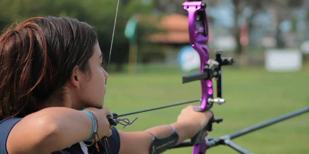 Arqueira, que é top 3 no arco-olímpico, treina em Friburgo em busca de Tóquio 2020