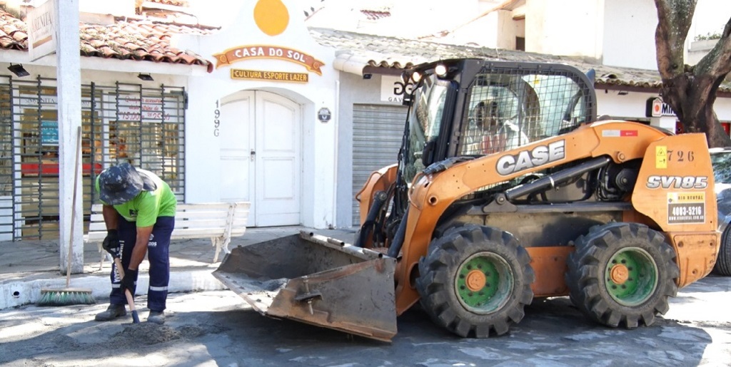 Rua das Pedras, em Búzios, passa por revitalização nesta semana