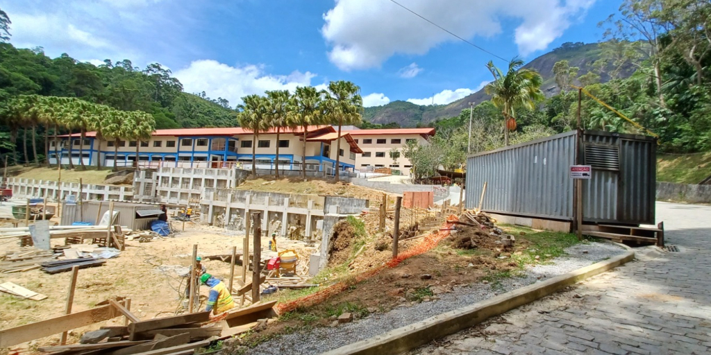 Hospital está sendo construído no bairro Ponte da Saudade, em Nova Friburgo
