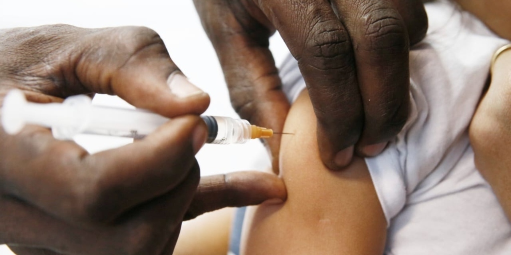 Crianças de 3 a 5 anos começam a ser vacinadas contra Covid nesta terça em Cabo Frio