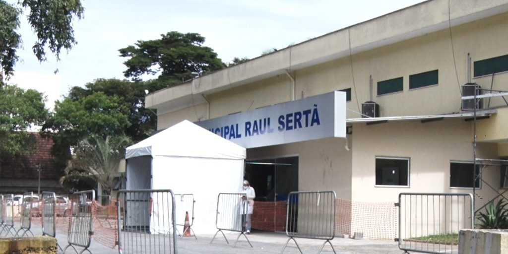 SES nega remanejar profissionais do hospital de campanha para Raul Sertã; MPRJ diz que aguarda resposta