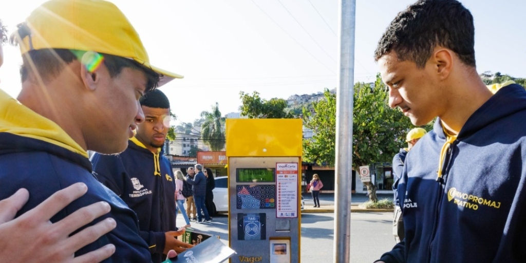 Estacionamento rotativo entra em fase de teste no centro de Teresópolis a partir desta segunda
