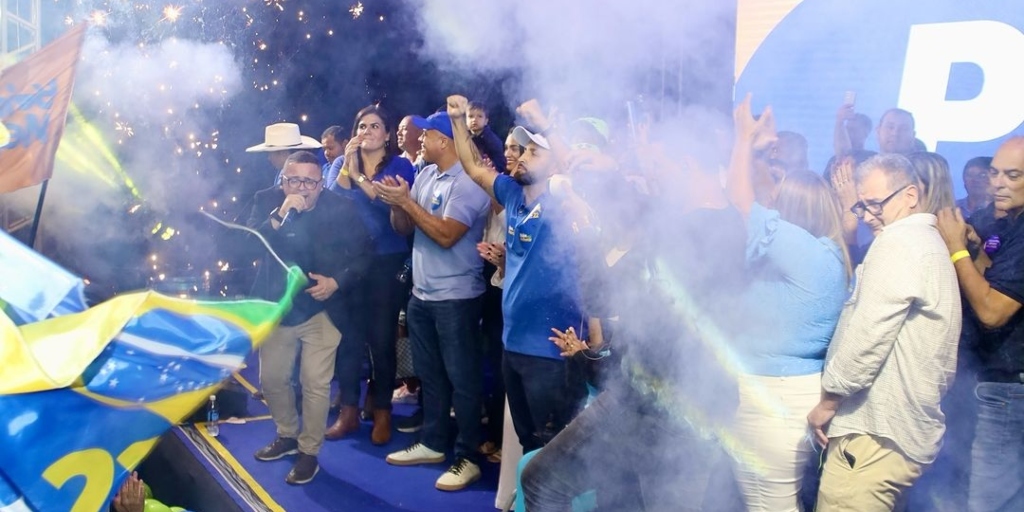 Convenção oficializou Rafael Aguiar (PL) e Leandro de Búzios (MDB) na mesma chapa